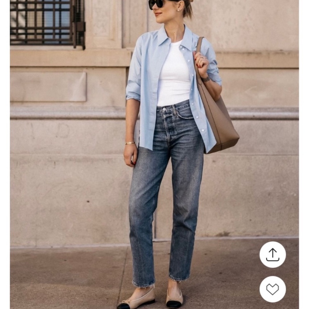 NWT Classic Button Up Shirt